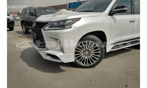 Buy Import Lexus LX White Car in Import - Dubai in Dushanbe