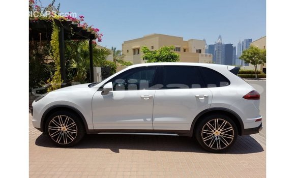 Buy Import Porsche Cayenne White Car in Import - Dubai in Dushanbe Buy Import Porsche Cayenne White Car in Import - Dubai in Dushanbe