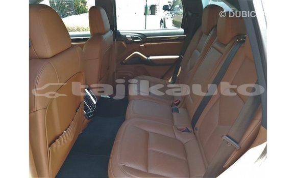 Buy Import Porsche Cayenne White Car in Import - Dubai in Dushanbe Buy Import Porsche Cayenne White Car in Import - Dubai in Dushanbe