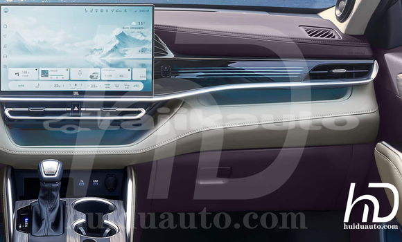 Buy New Toyota Highlander White Car in Vose in Khatlon Buy New Toyota Highlander White Car in Vose in Khatlon