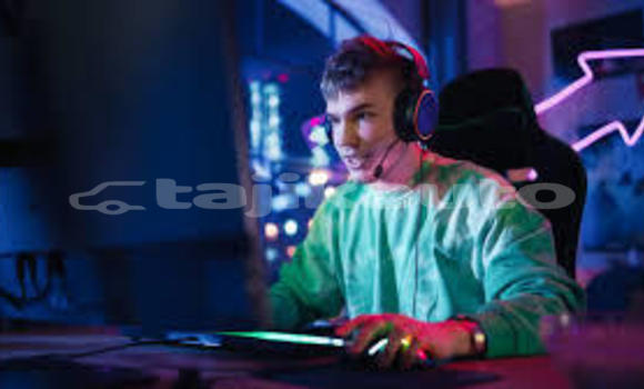 Medium with watermark image ayjiahm9k