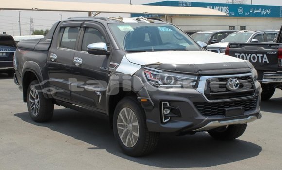 Buy Import Toyota Hilux Black Car in Import - Dubai in Dushanbe Buy Import Toyota Hilux Black Car in Import - Dubai in Dushanbe
