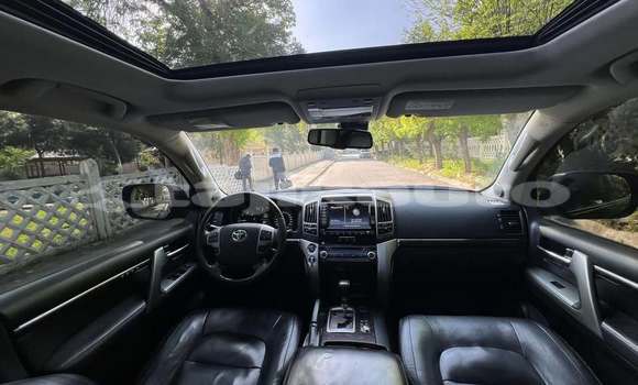 Buy Used Toyota Land Cruiser Black Car in Dushanbe in Dushanbe Buy Used Toyota Land Cruiser Black Car in Dushanbe in Dushanbe