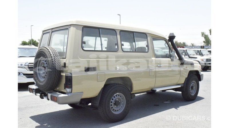 Big with watermark 689bab60 e23f 479e 96d5 f46527eeac27