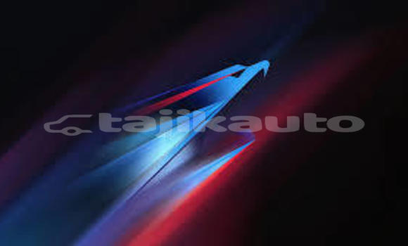 Medium with watermark images 18