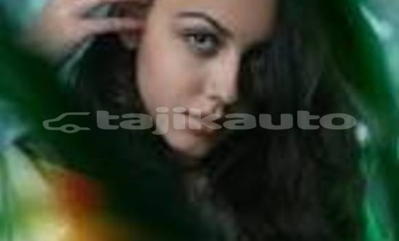 Medium with watermark images 23