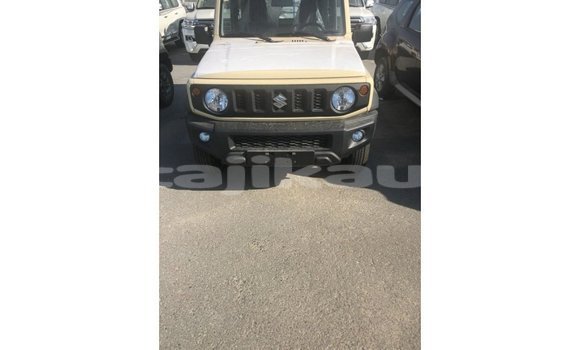 Buy Import Suzuki Jimny Beige Car in Import - Dubai in Dushanbe