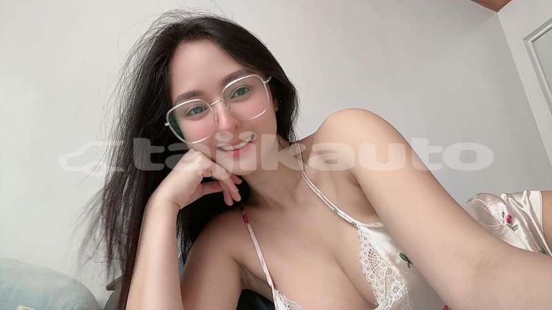 Big with watermark aston martin v12 zagato sughd asht 30253