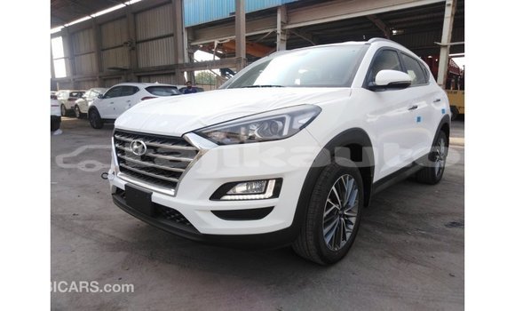 Buy Import Hyundai Tucson White Car in Import - Dubai in Dushanbe Buy Import Hyundai Tucson White Car in Import - Dubai in Dushanbe