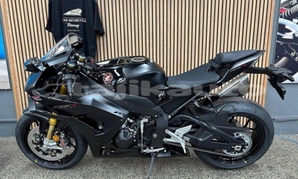 Buy New Yamaha TMAX Black Bike in Kolhozobod in Khatlon Buy New Yamaha TMAX Black Bike in Kolhozobod in Khatlon