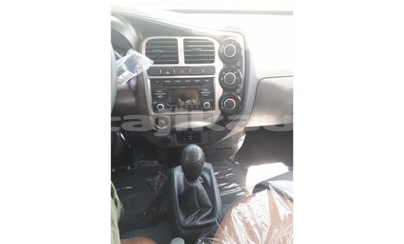 Buy Import Kia Carens White Car in Import - Dubai in Dushanbe Buy Import Kia Carens White Car in Import - Dubai in Dushanbe