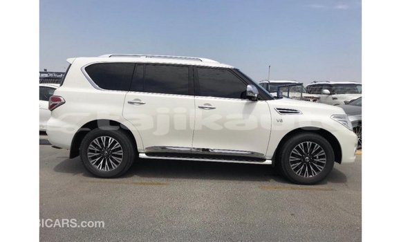 Buy Import Nissan Patrol White Car in Import - Dubai in Dushanbe Buy Import Nissan Patrol White Car in Import - Dubai in Dushanbe