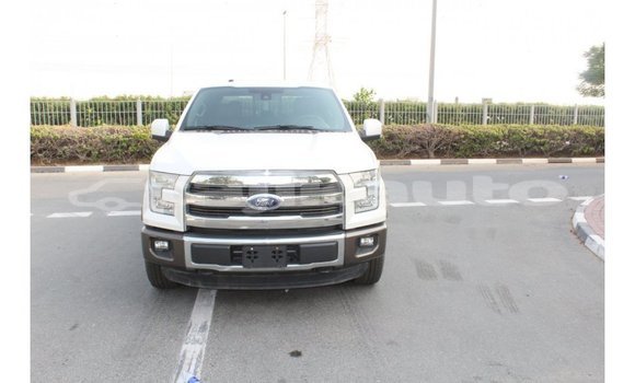 Buy Import Ford Club Wagon White Car in Import - Dubai in Dushanbe