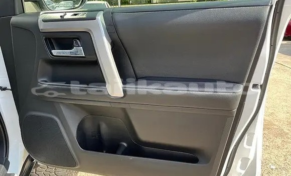 Buy Used Toyota 4Runner White Car in Chorku in Sughd Buy Used Toyota 4Runner White Car in Chorku in Sughd