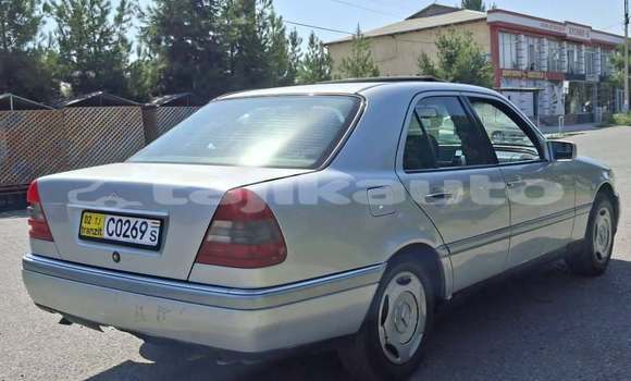 Buy Used Mercedes-Benz 190 (W201) White Car in Dangara in Khatlon Buy Used Mercedes-Benz 190 (W201) White Car in Dangara in Khatlon