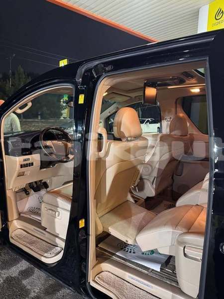 Big with watermark toyota alphard sughd chkalov 34122