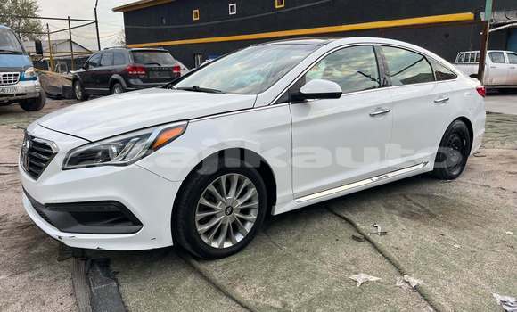 Buy Used Hyundai Sonata White Car in Chkalov in Sughd Buy Used Hyundai Sonata White Car in Chkalov in Sughd