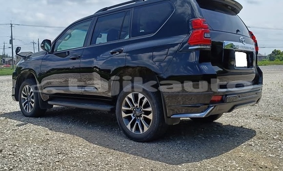 Buy Used Toyota Land Cruiser Prado Black Car in Buston in Sughd Buy Used Toyota Land Cruiser Prado Black Car in Buston in Sughd