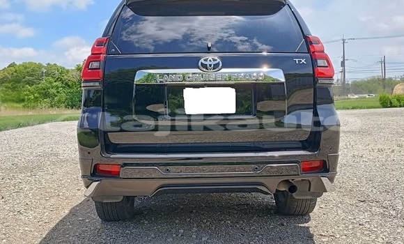 Buy Used Toyota Land Cruiser Prado Black Car in Buston in Sughd Buy Used Toyota Land Cruiser Prado Black Car in Buston in Sughd