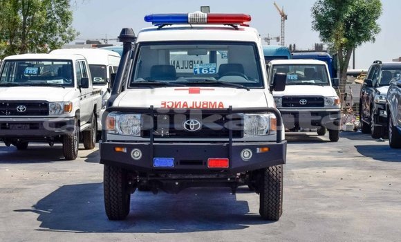 Buy New Toyota Land Cruiser White Car in Adrasmon in Sughd Buy New Toyota Land Cruiser White Car in Adrasmon in Sughd