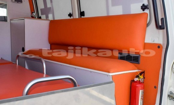 Buy New Toyota Land Cruiser White Car in Adrasmon in Sughd Buy New Toyota Land Cruiser White Car in Adrasmon in Sughd