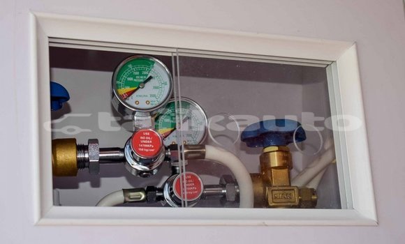 Buy New Toyota Land Cruiser White Car in Adrasmon in Sughd Buy New Toyota Land Cruiser White Car in Adrasmon in Sughd