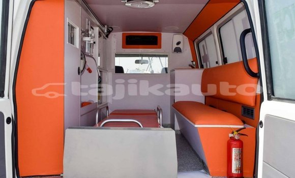 Buy New Toyota Land Cruiser White Car in Adrasmon in Sughd Buy New Toyota Land Cruiser White Car in Adrasmon in Sughd