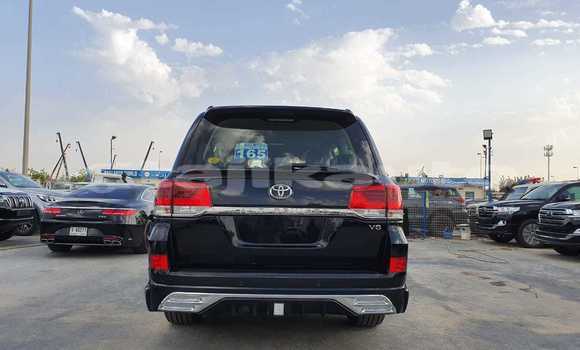 Buy New Toyota Land Cruiser Black Car in Adrasmon in Sughd Buy New Toyota Land Cruiser Black Car in Adrasmon in Sughd