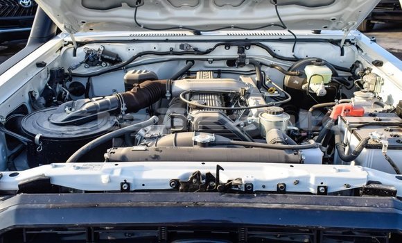 Buy New Toyota Land Cruiser White Car in Adrasmon in Sughd Buy New Toyota Land Cruiser White Car in Adrasmon in Sughd