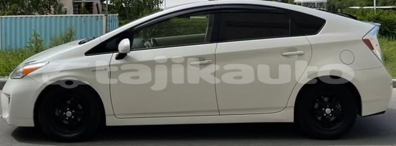 Big with watermark toyota prius sughd buston 36858
