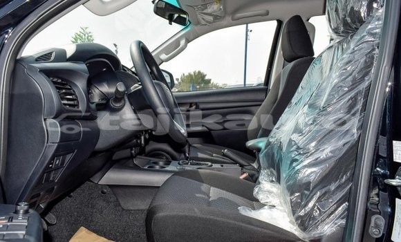 Buy New Toyota Hilux Black Car in Adrasmon in Sughd Buy New Toyota Hilux Black Car in Adrasmon in Sughd