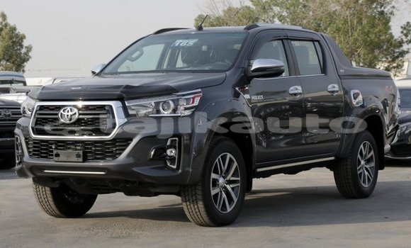 Buy New Toyota Hilux Silver Car in Adrasmon in Sughd Buy New Toyota Hilux Silver Car in Adrasmon in Sughd
