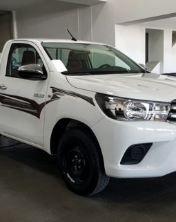 Thumb hilux 25